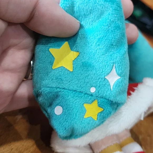 2019 Christmas Laying Miku Hatsune Vocaloid Plush Keychain - Picture 10 of 12